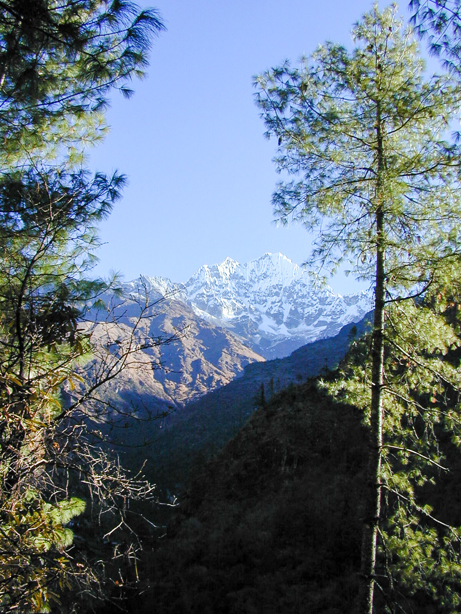 Day 2 - Hike up to Namche Bazaar