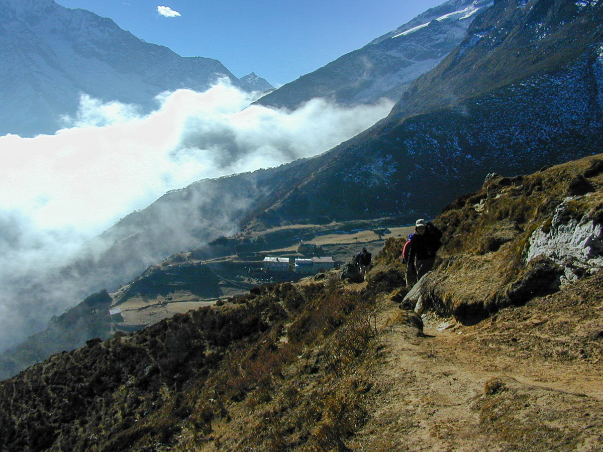 Day 6 - Hike up to Machermo, Christmas Eve